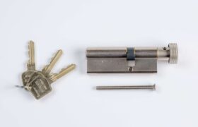 Knopcilinder 20mm verlengd (31/51=82)